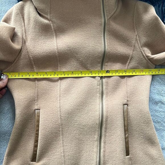 Mackage Coat. Wool 100%. With leather trims. - Picture 8 of 8